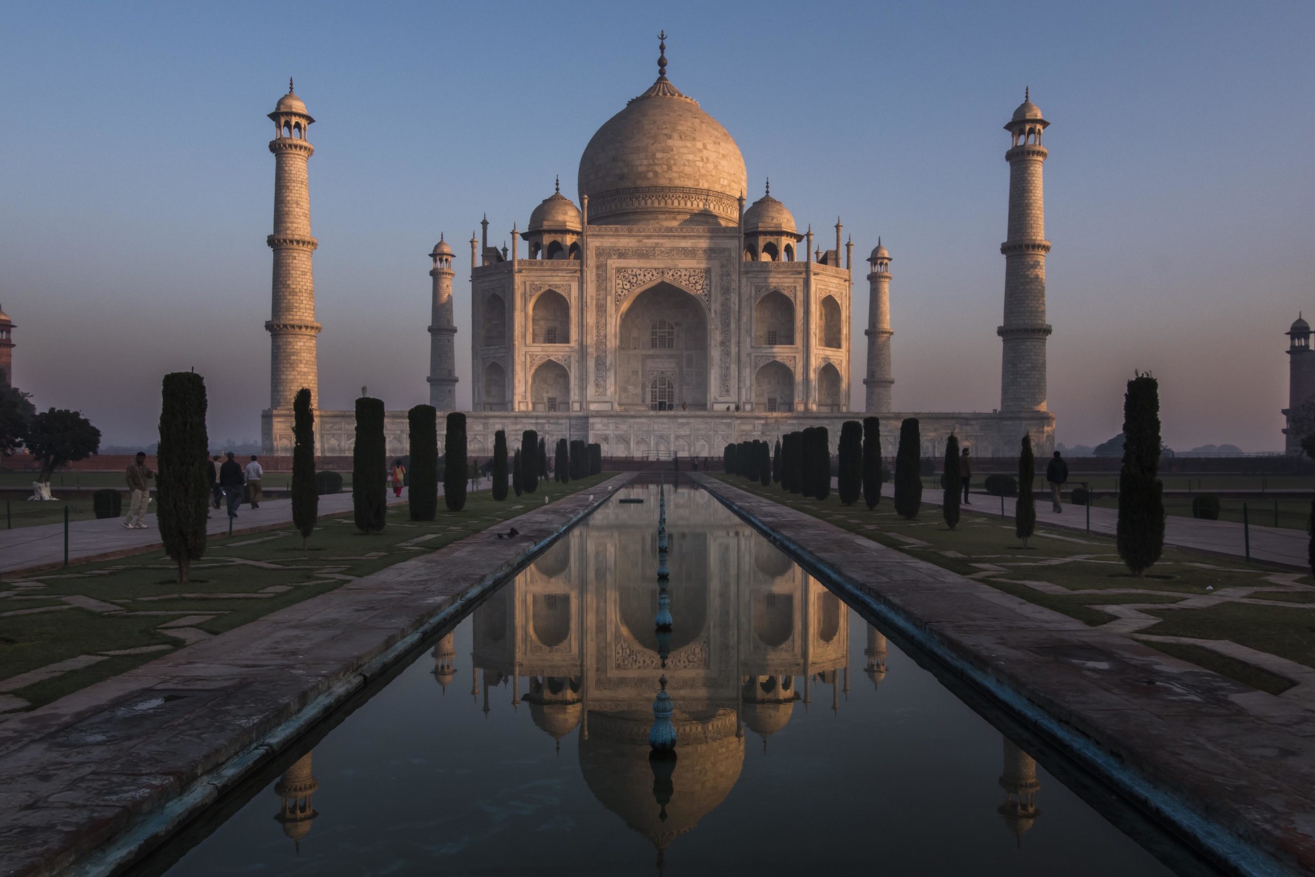 How to Enjoy the Best Sunrise Tour of the Taj Mahal: What to Expect, Tips, and Tricks